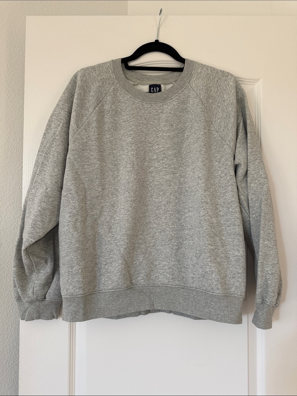 Gap Classic Gray Crewneck Sweatshirt